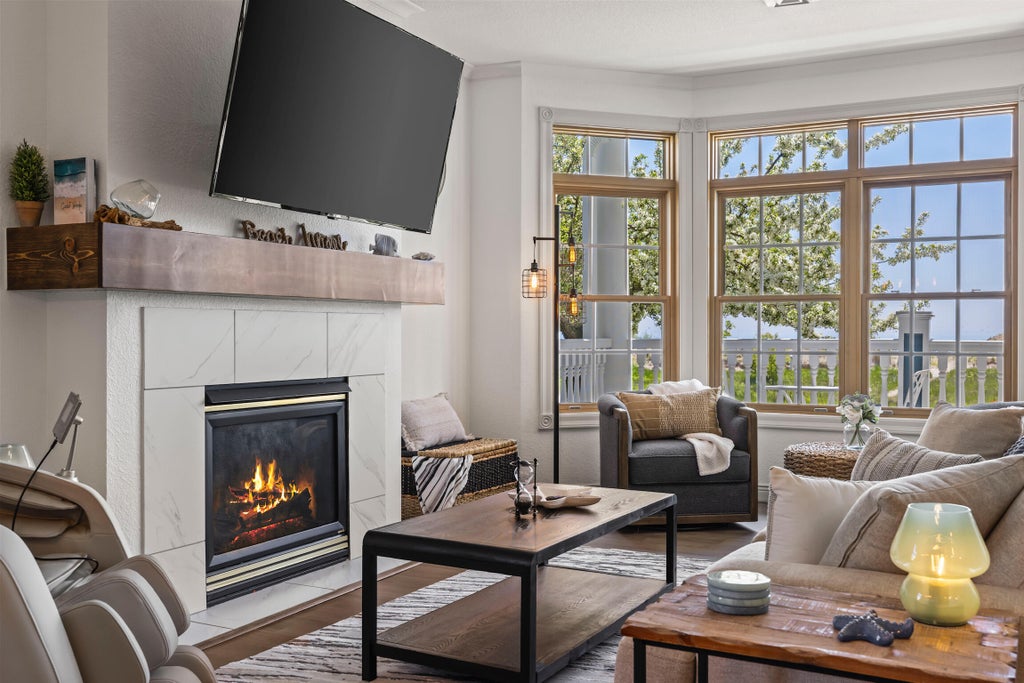 849 Beachfront, Sheboygan