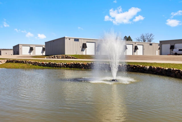 4954 Highway 50 35-46, Delavan