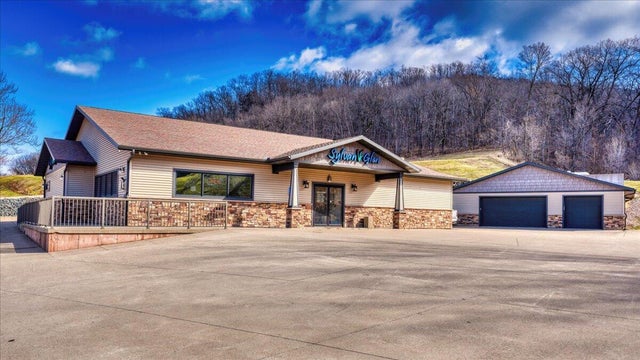 N1856 County Road O, Bergen