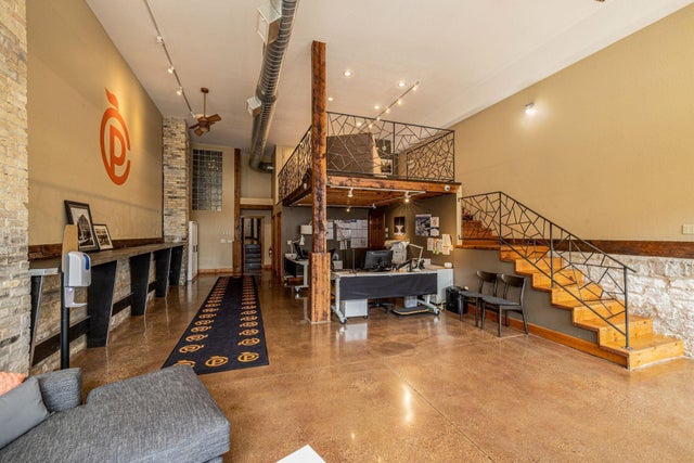 1331 N Drive Martin Luther King Jr, Milwaukee