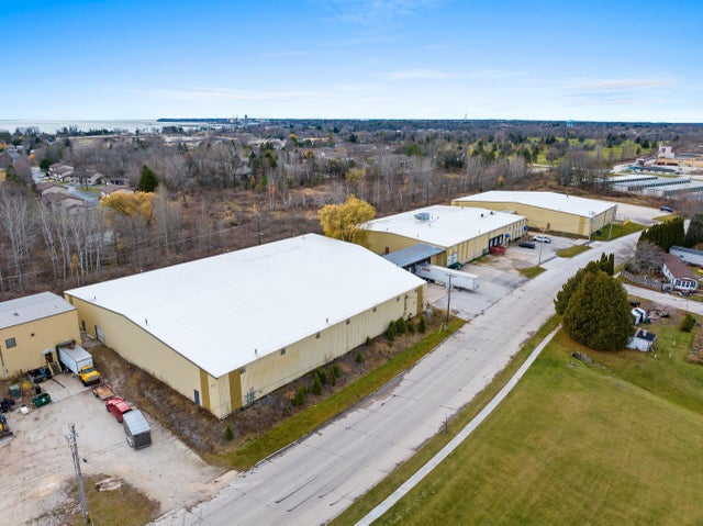 815 E Albert, Manitowoc