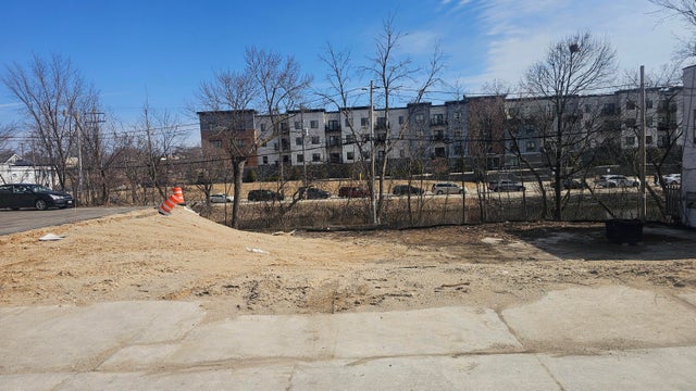 243 S Main, West Bend