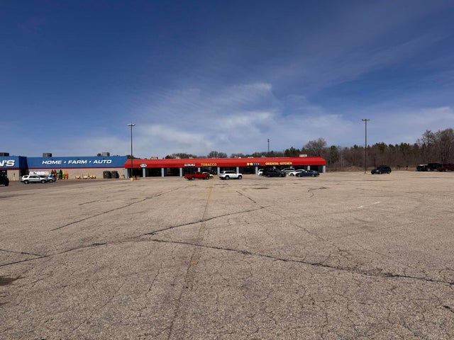 620 State Highway 54, Black River Falls