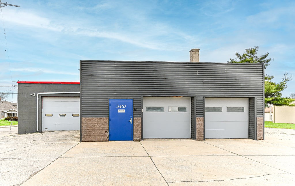 3457 Douglas Ave, Racine