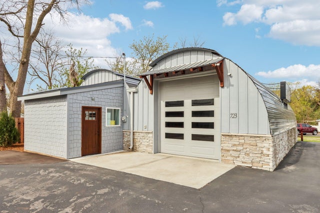 723 W Main, Watertown