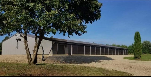 N1169 County Road V, Auburn