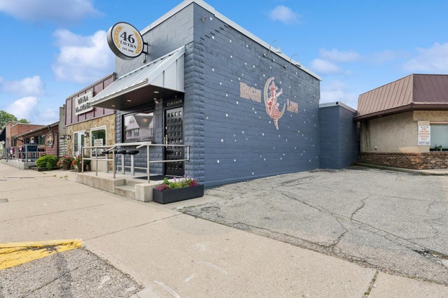 103 Kenosha, Walworth