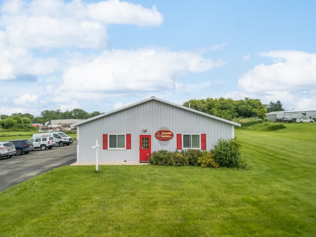 104 Beltline, Beaver Dam