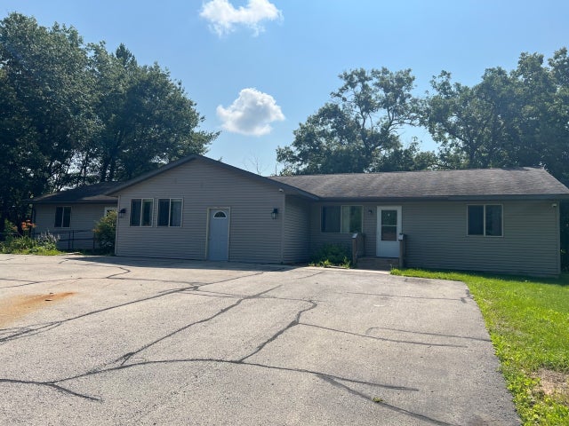 N5488 State Highway 54, Albion