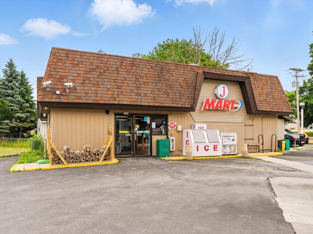 2420 Calumet, Sheboygan