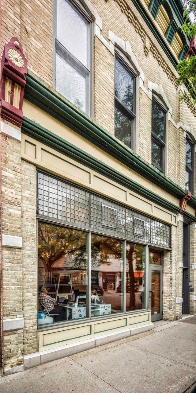 330 W Broadway, Waukesha