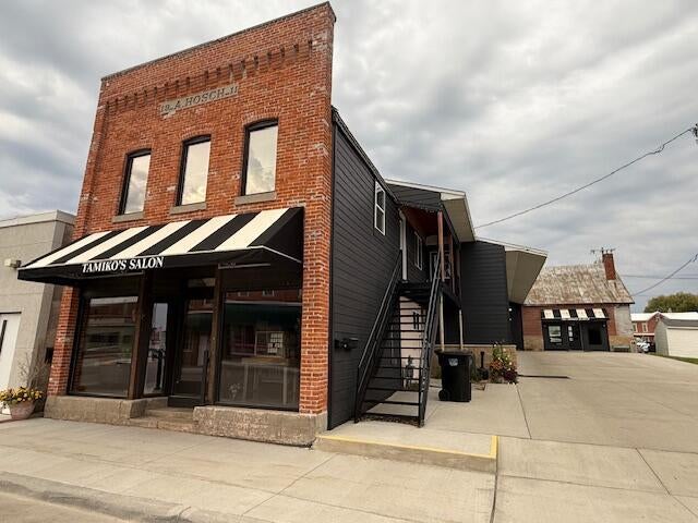 111 Grove, Caledonia