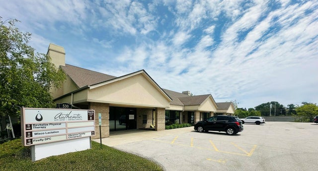 530 N 108th, Wauwatosa