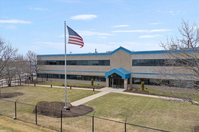 6161 N 64th, Milwaukee