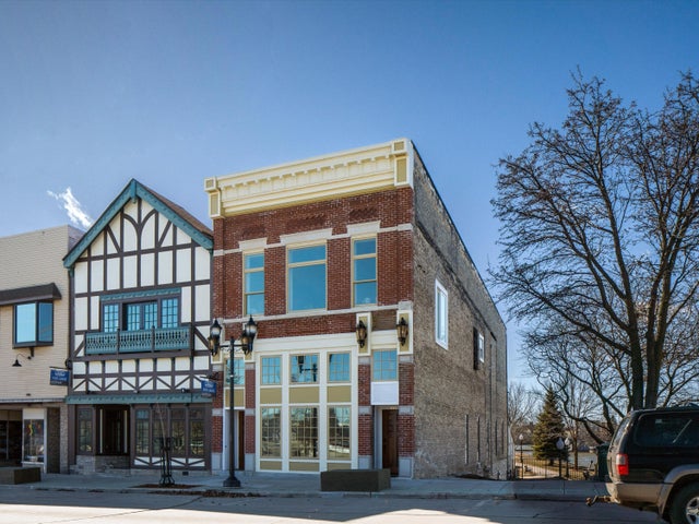 814 S 8th, Manitowoc
