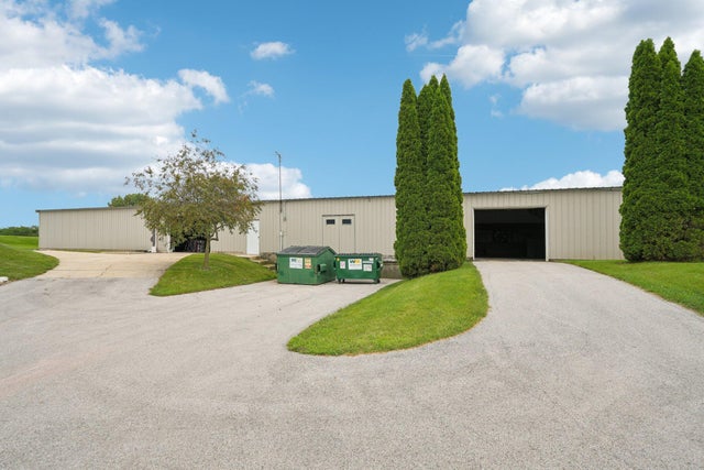 N6190 County Road F, Concord