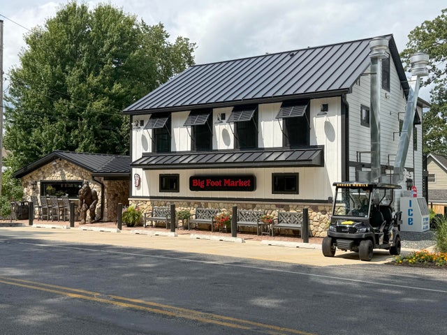 W4724 S Lakeshore, Linn