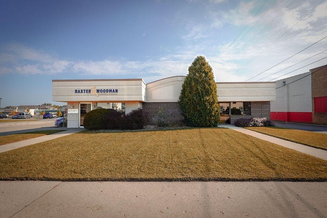 256 S Pine, Burlington