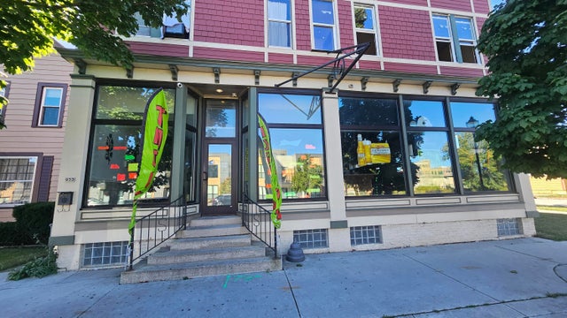933 Indiana 1105 A S 10th Street, Sheboygan