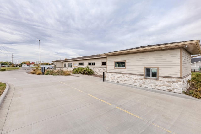 3927 Circle Suite C, Holmen