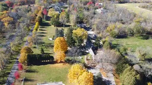 N2025 N Lakeshore, Fontana