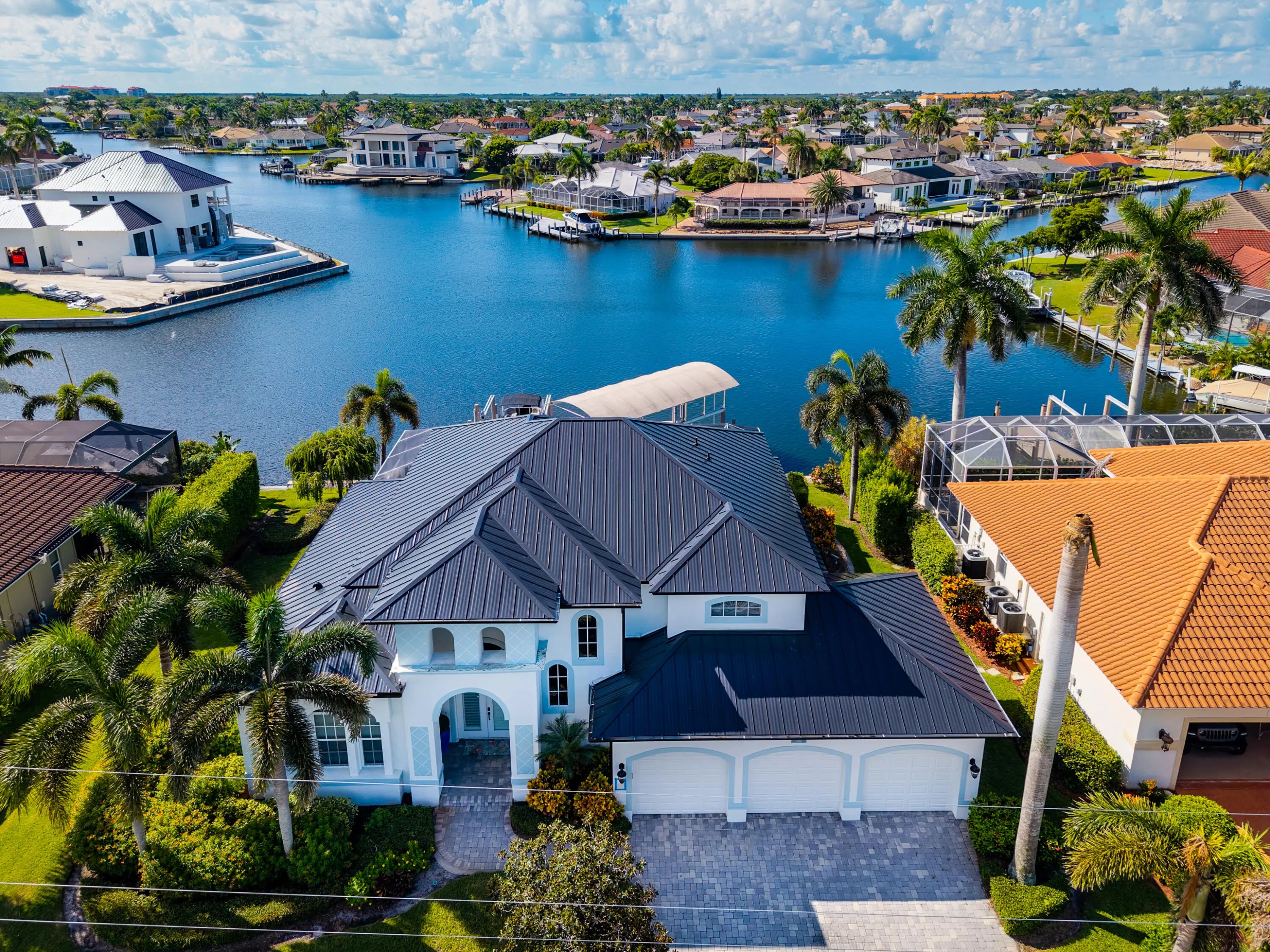 Photo of Listing #2240707