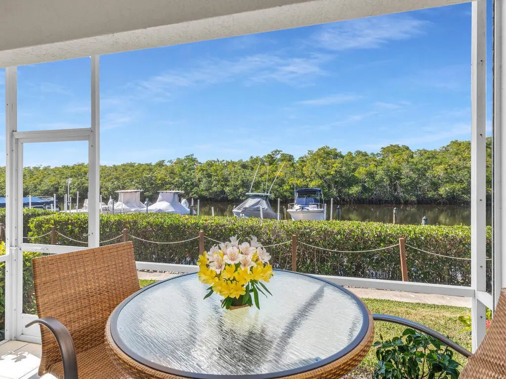 Photo of Listing #2250291