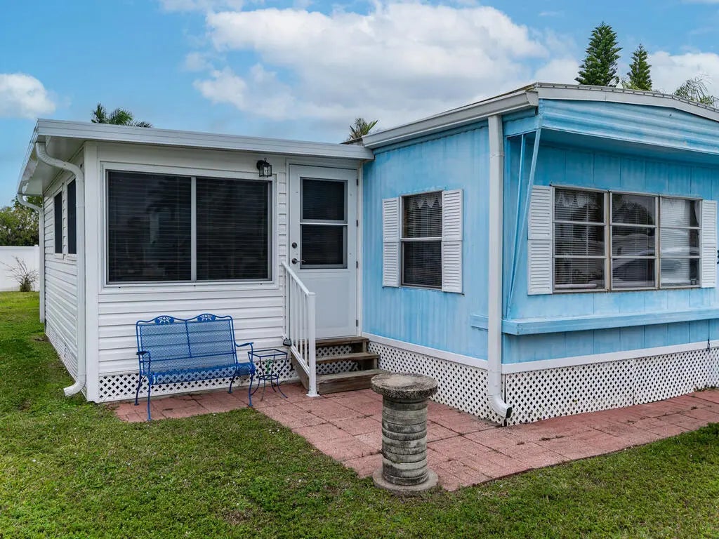 Photo of Listing #2250499