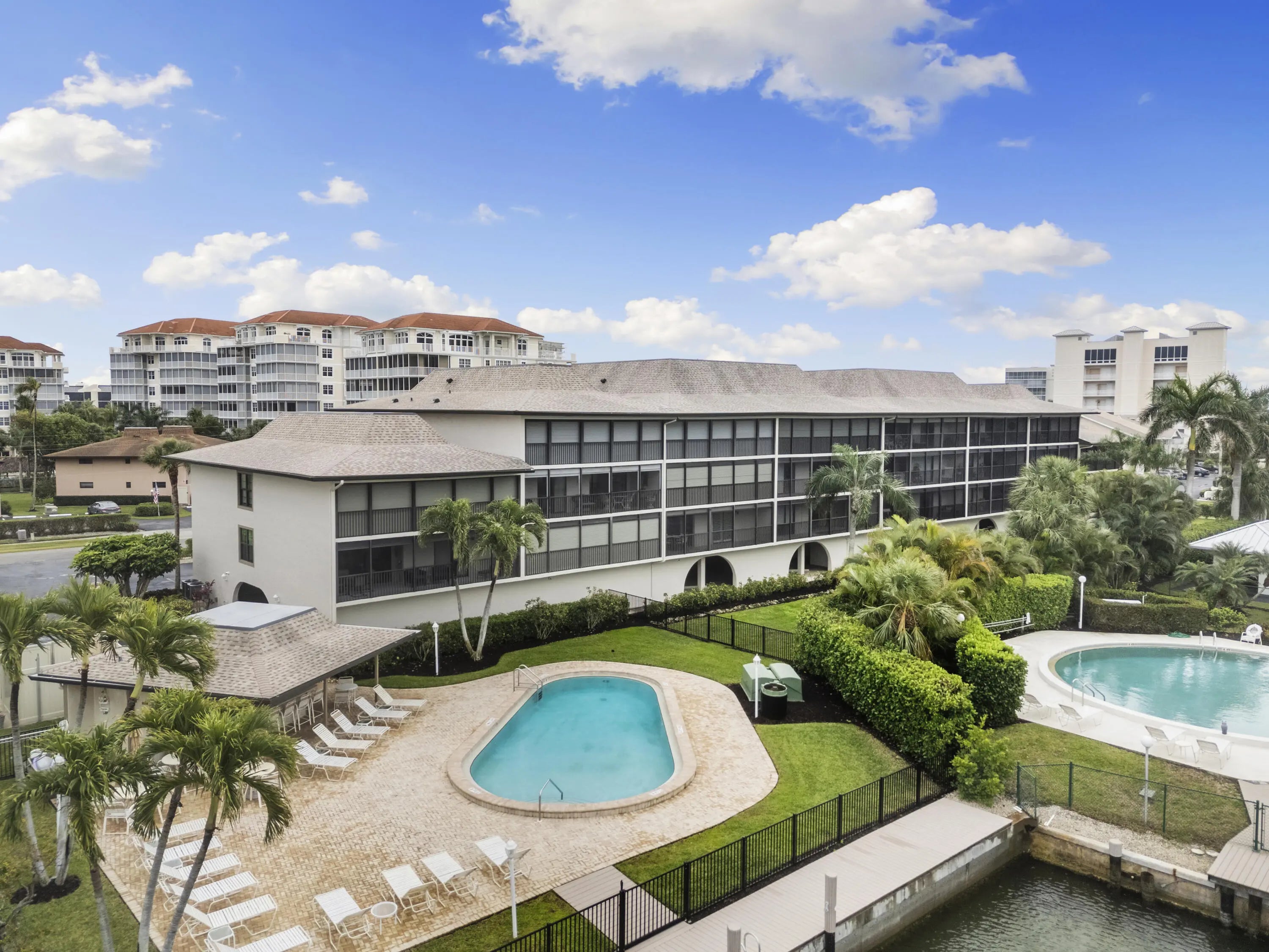 Photo of Listing #2250730