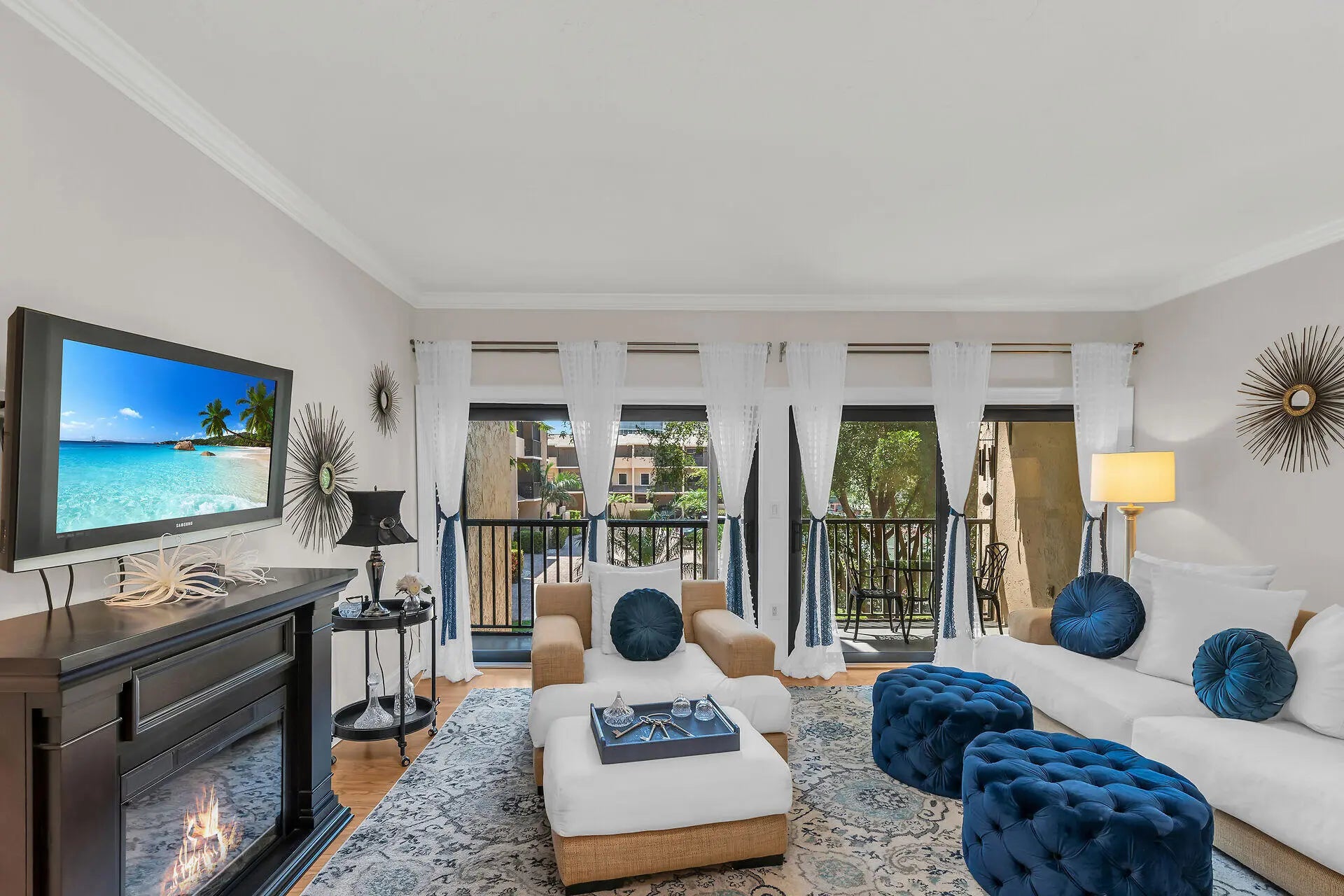 Photo of Listing #2250904