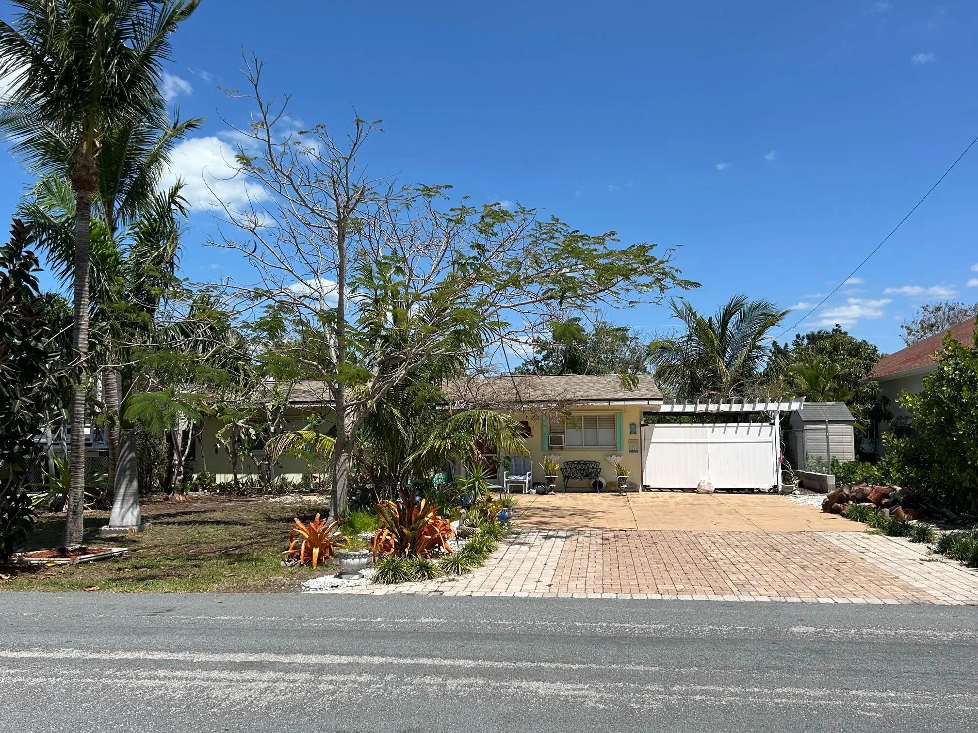 Photo of Listing #2250970