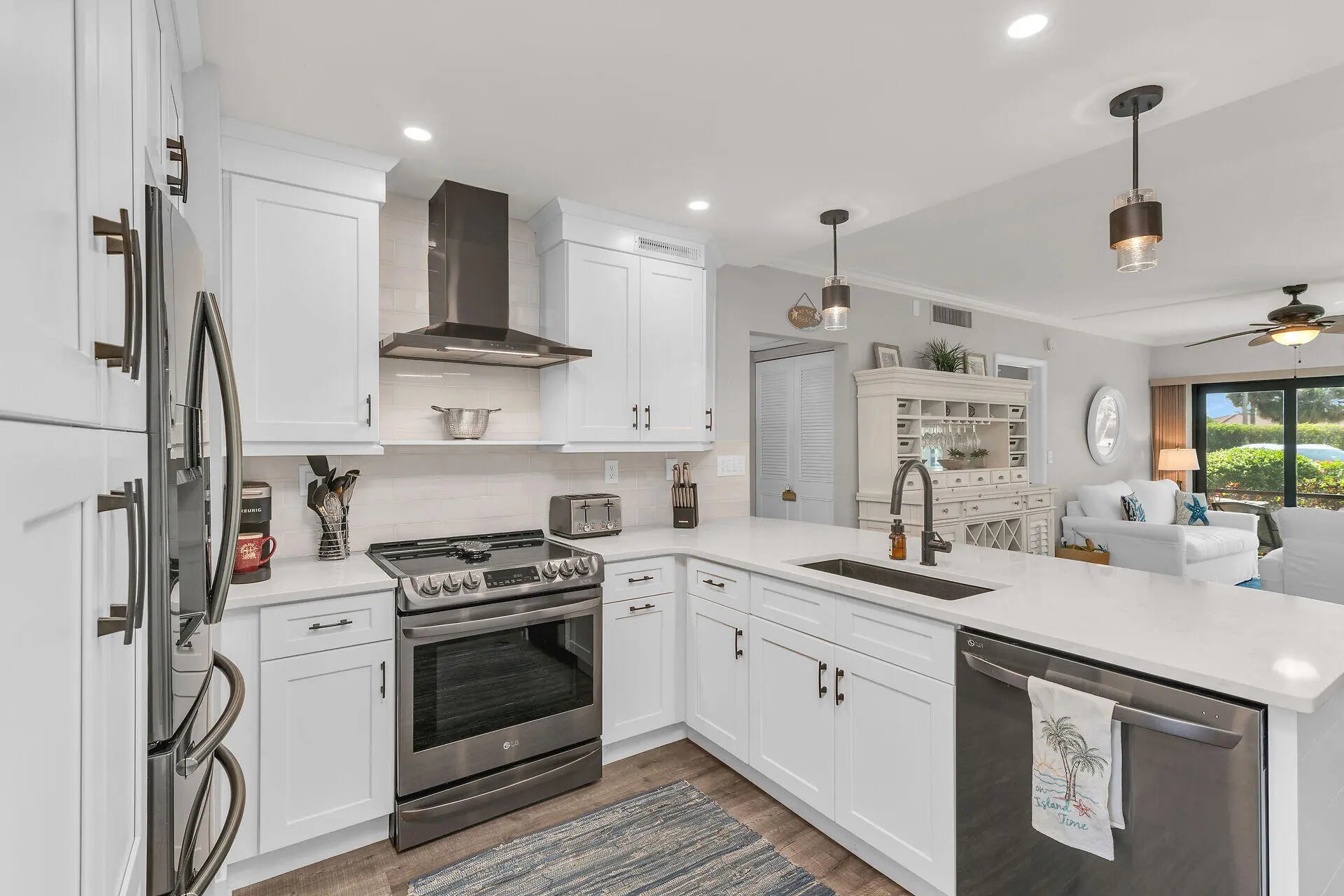 Photo of Listing #2251100