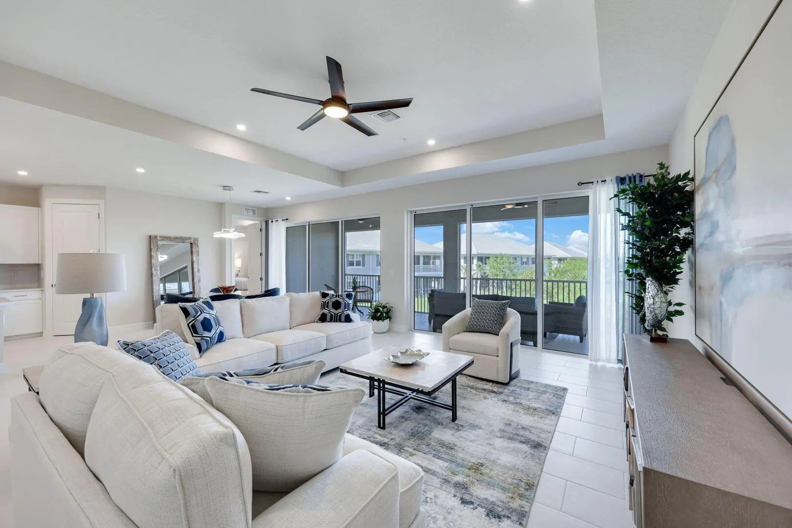 Photo of Listing #2251112