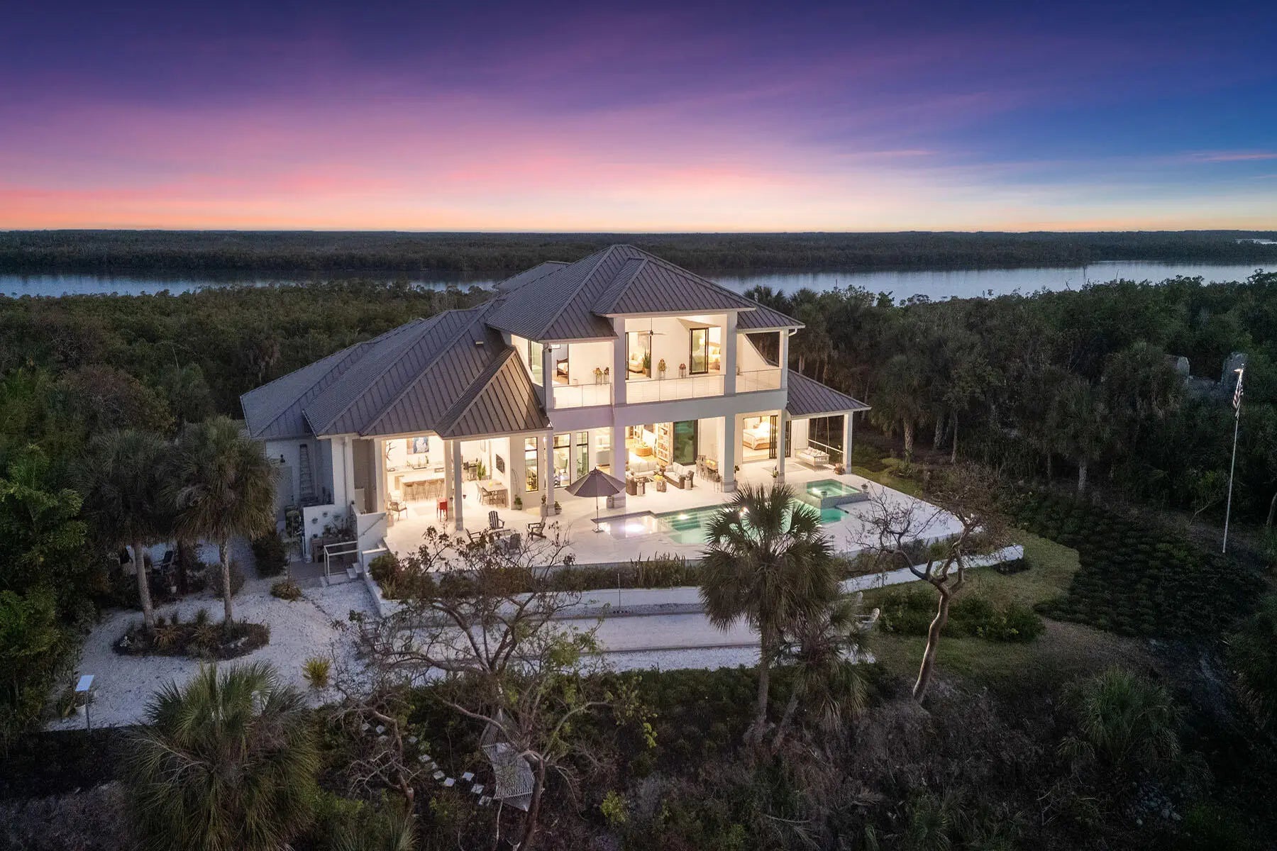 Photo of Listing #2251210