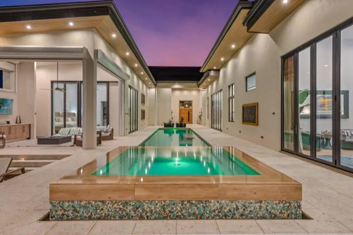 Photo of Listing #2251426