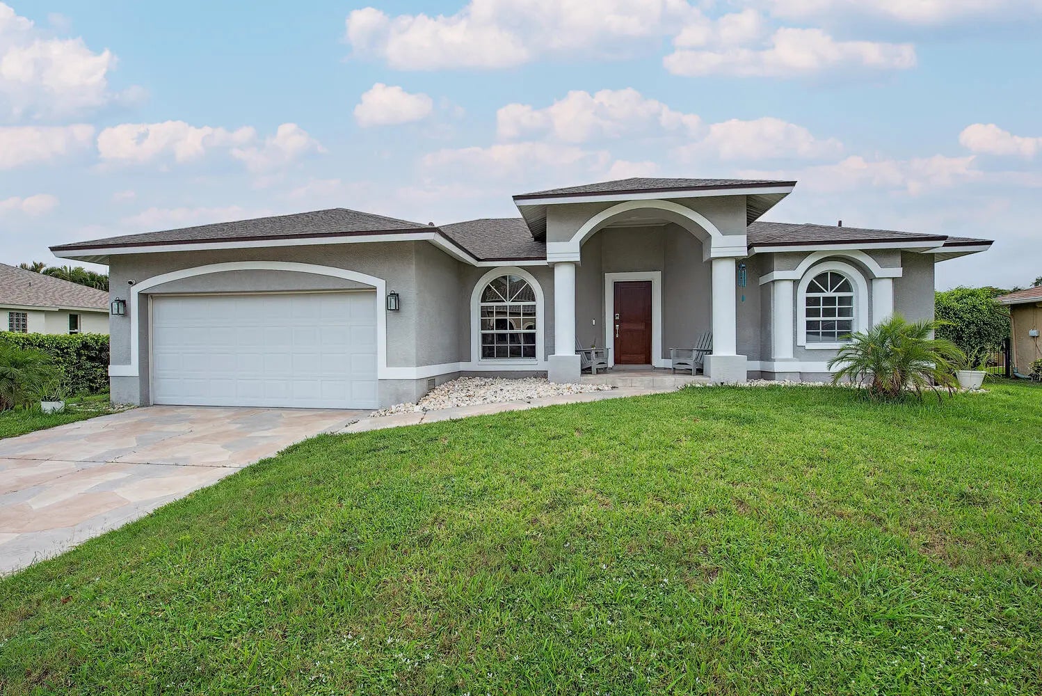 Photo of Listing #2251490