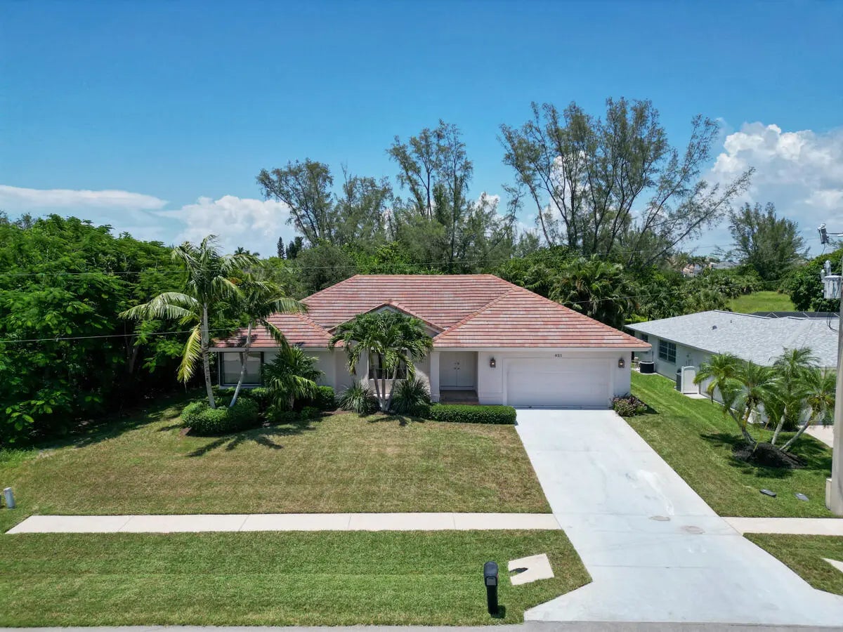 Photo of Listing #2251597