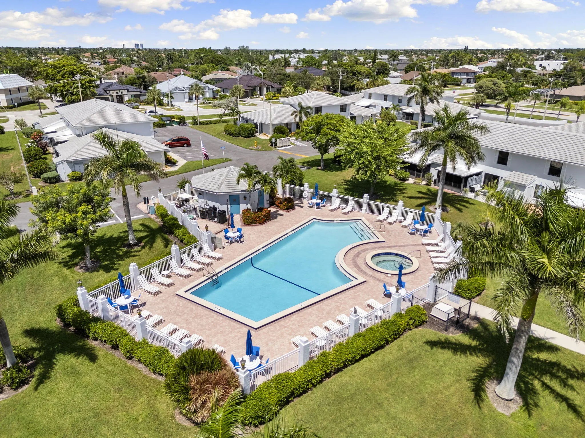 Photo of Listing #2251861