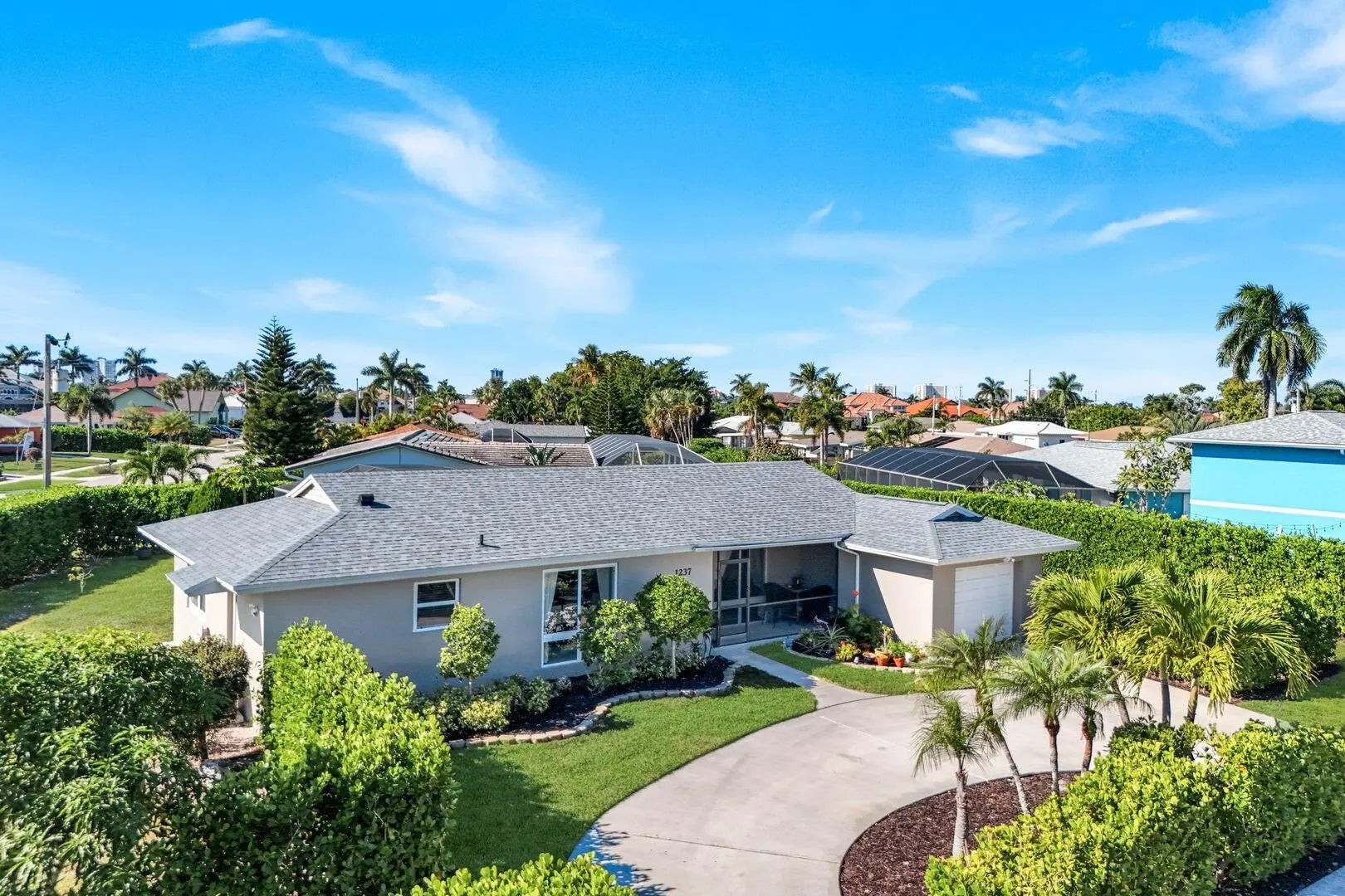 Photo of Listing #2252354