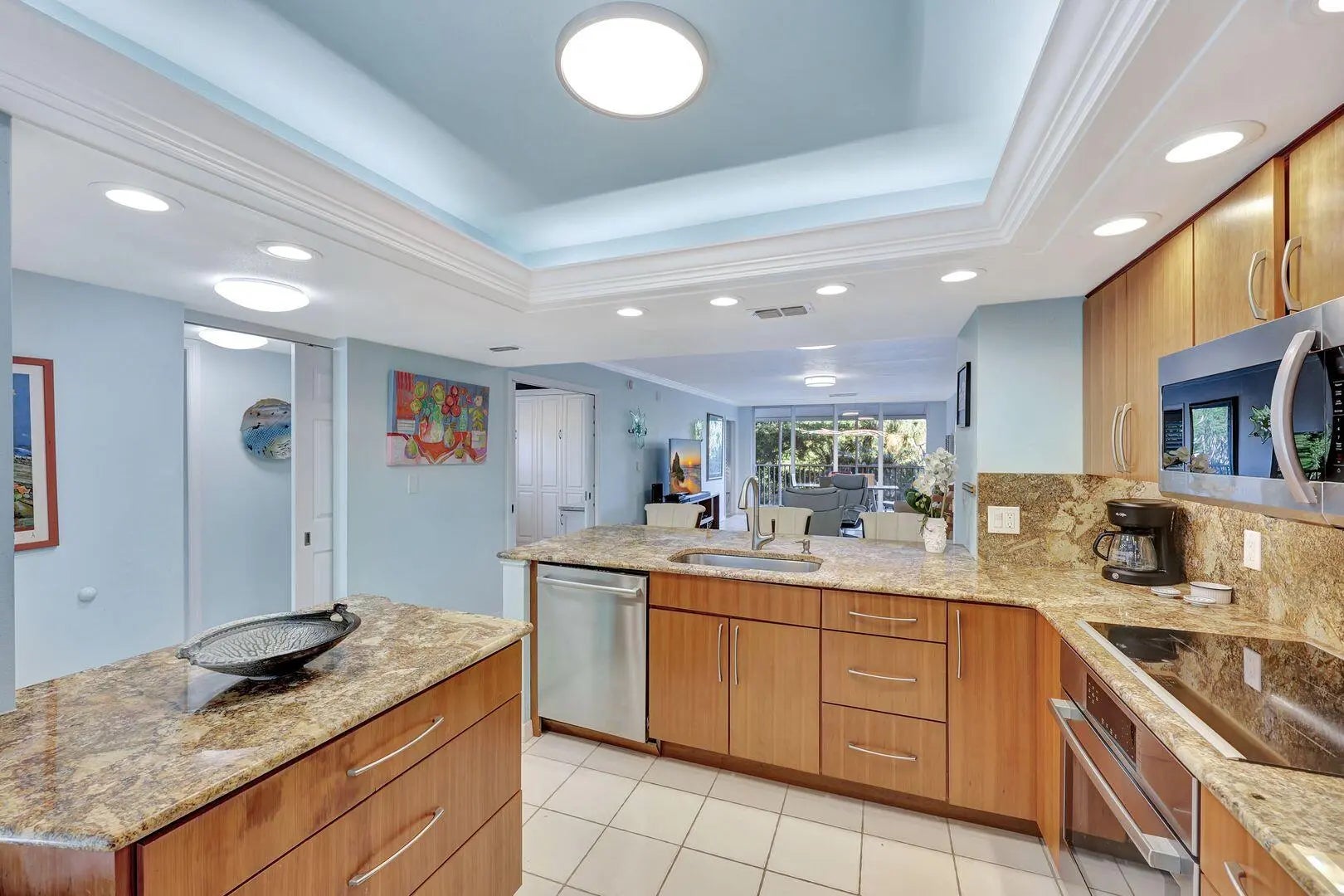 Photo of Listing #2252022