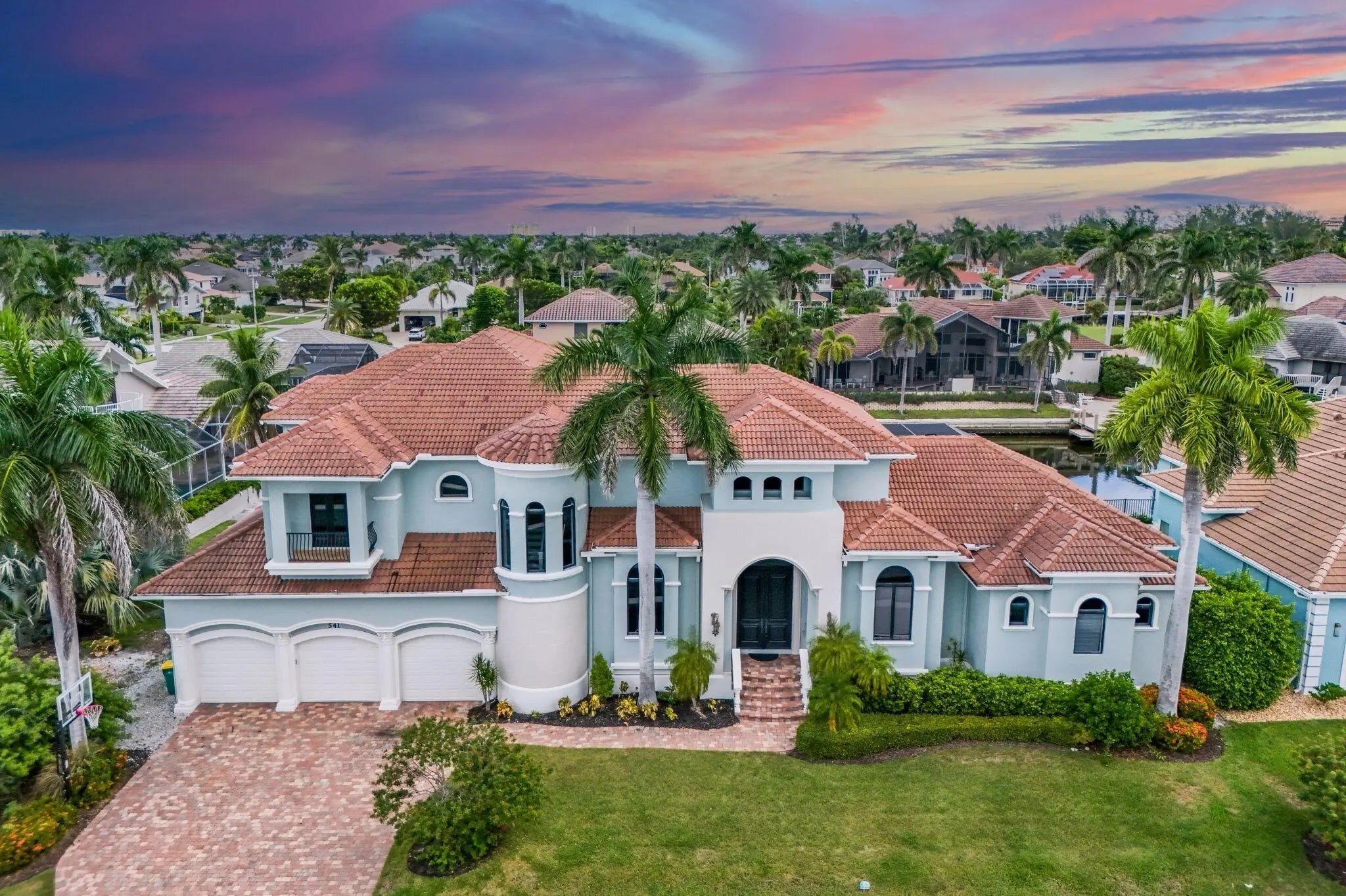 Photo of Listing #2252042