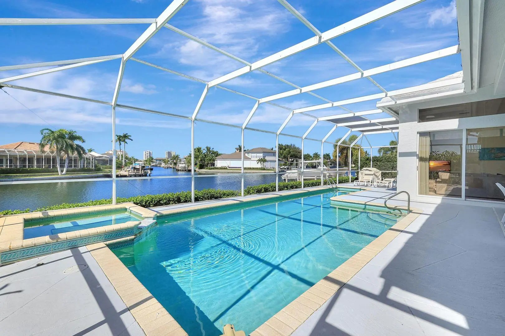 Photo of Listing #2252143