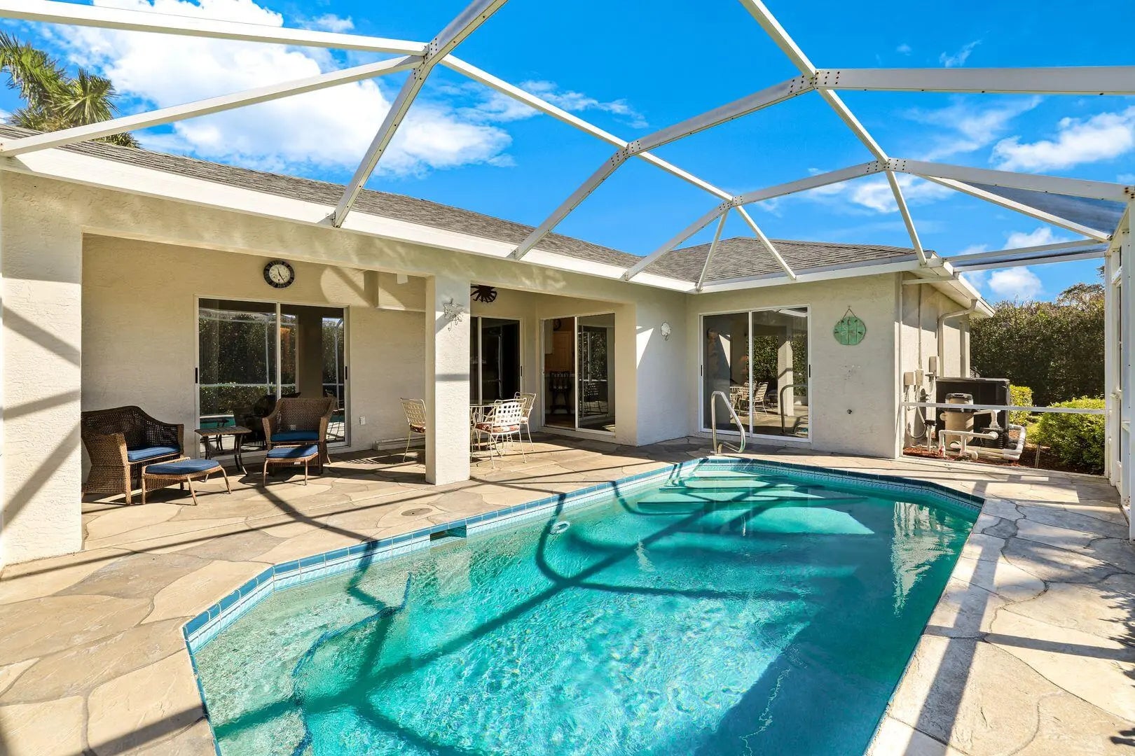 Photo of Listing #2252285