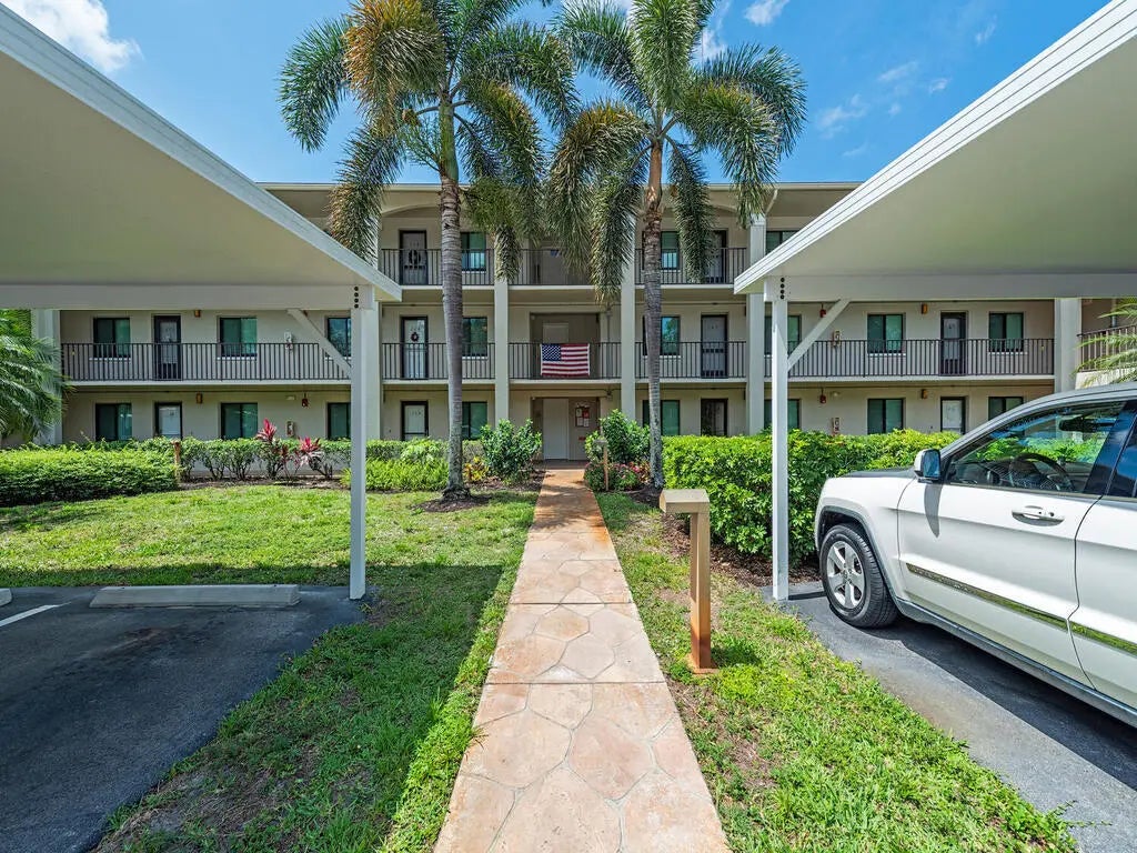 Photo of Listing #2252367