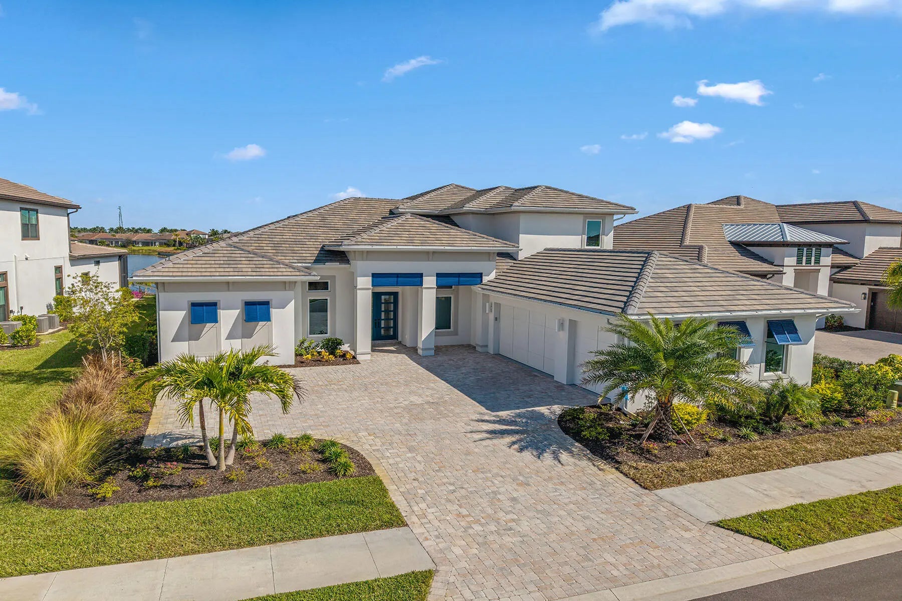 Photo of Listing #2252397