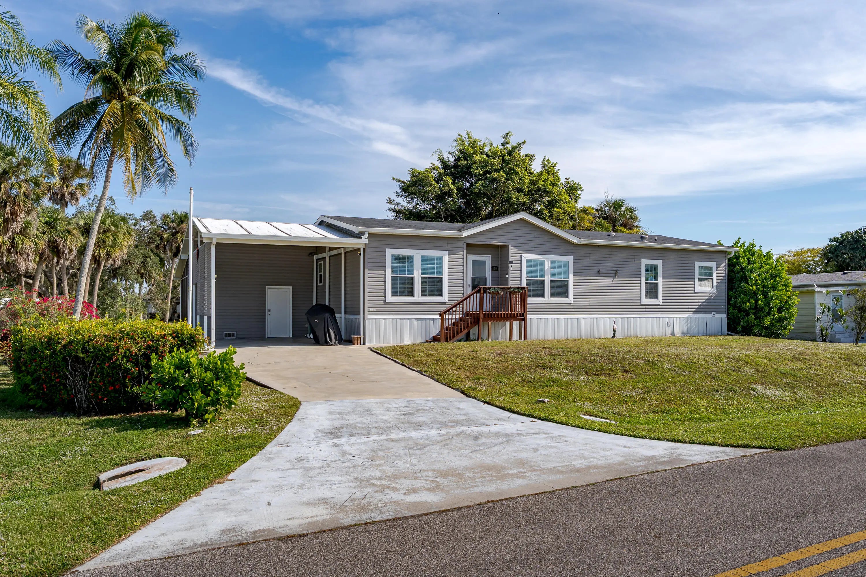 Photo of Listing #2252473