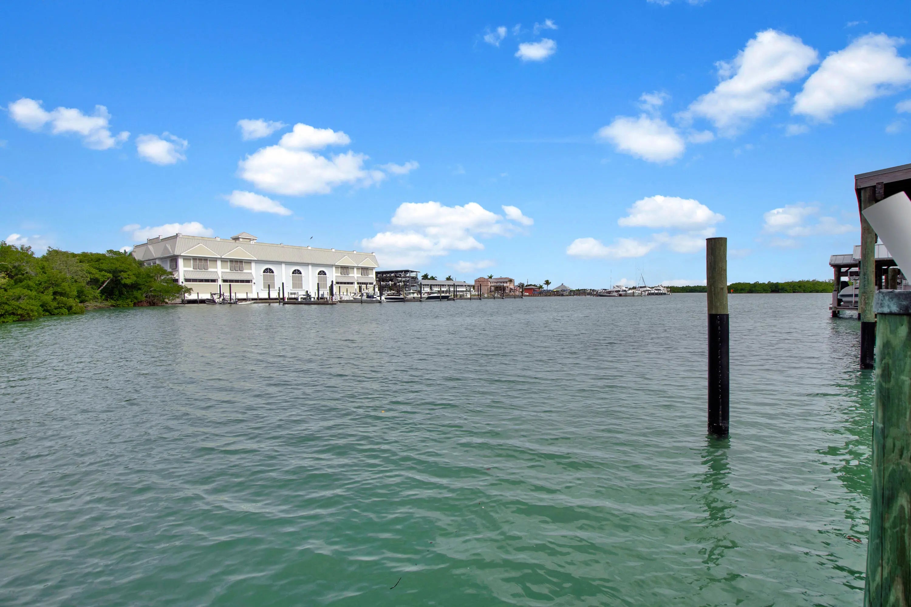 Photo of Listing #2252512