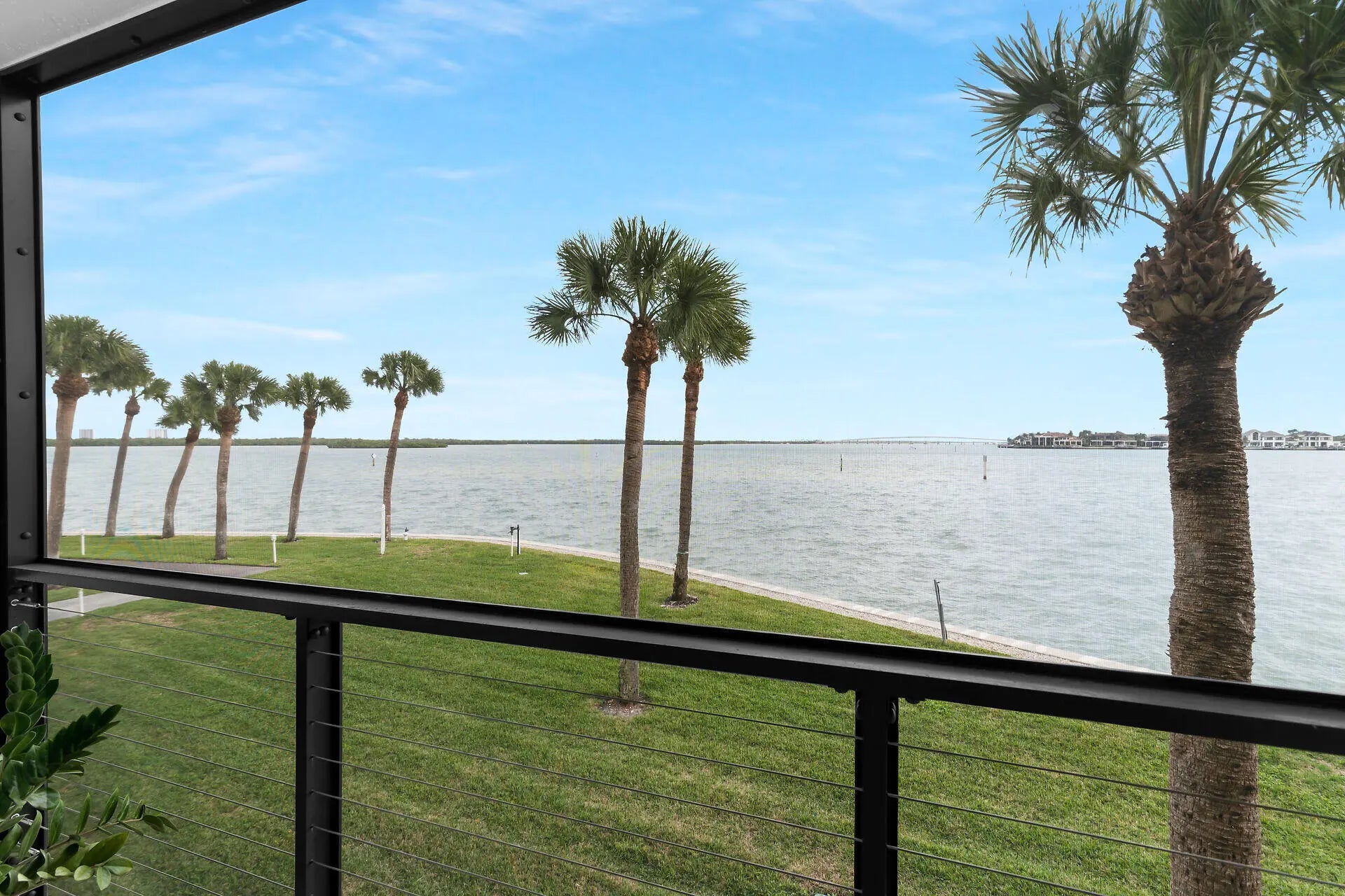 Photo of Listing #2260043