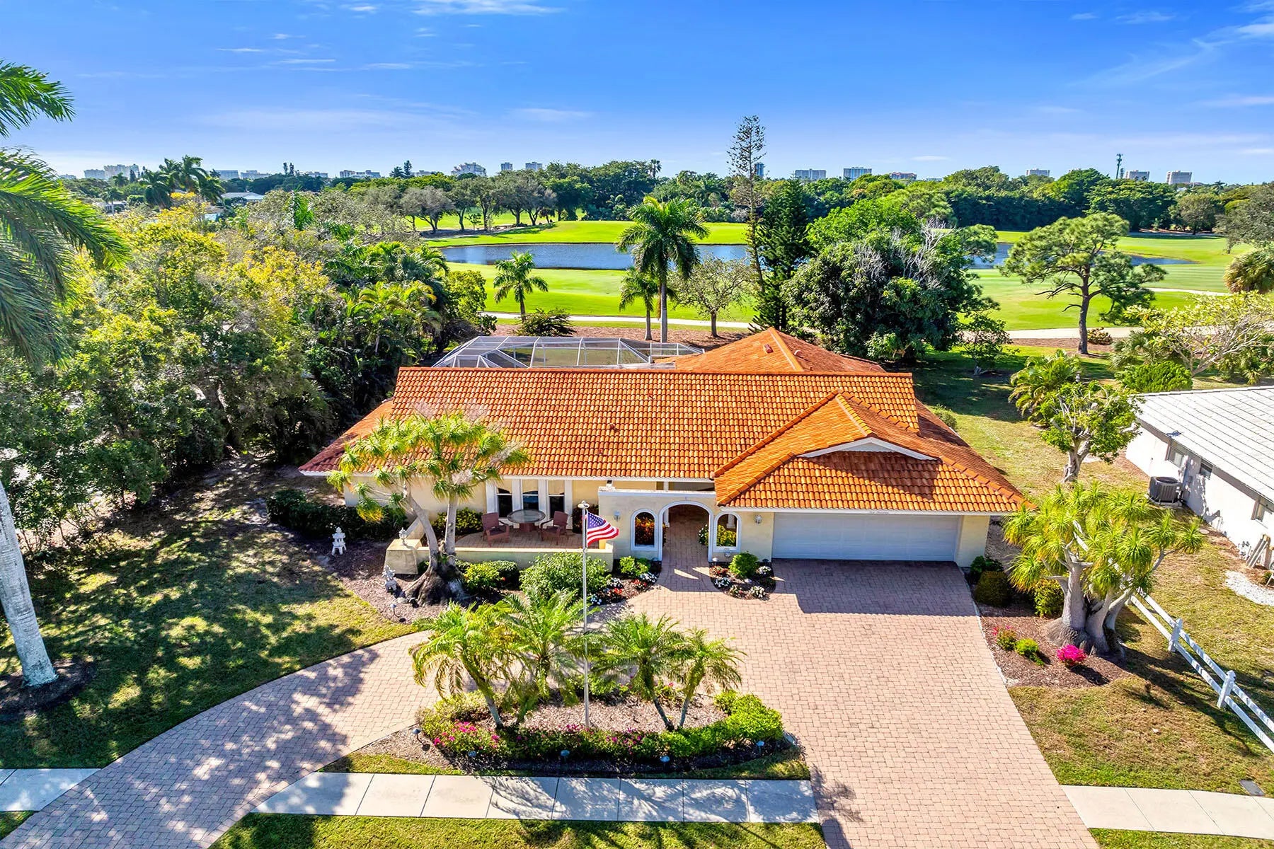 Photo of Listing #2260047