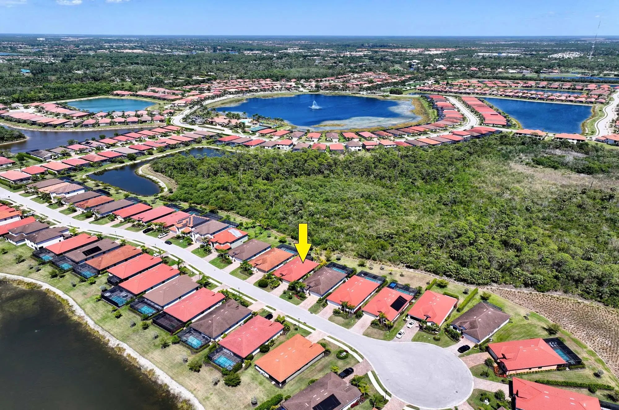 Photo of Listing #2260056